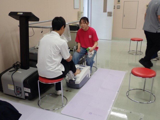 研究室紹介の様子