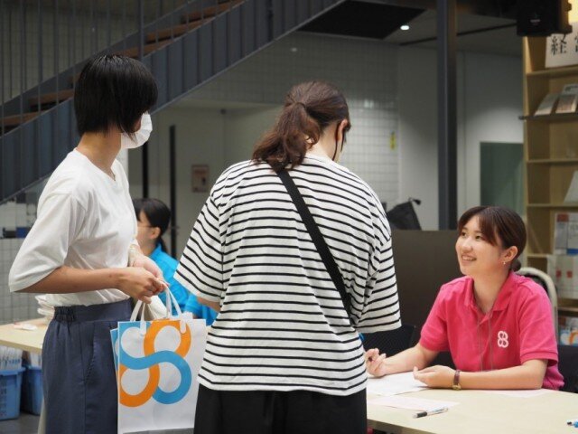 受付の様子