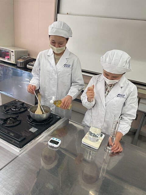 調理科学研究室(山口彩 講師)