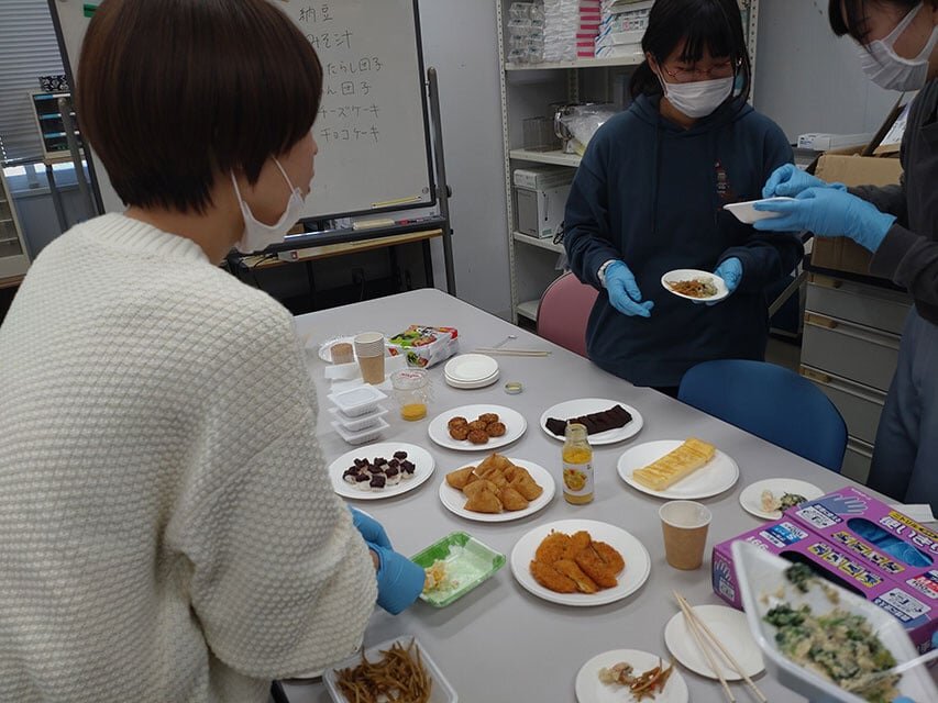 給食管理学研究室(本郷涼子 准教授)